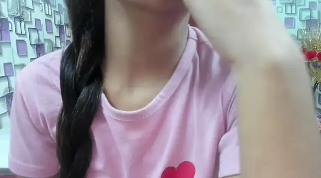 Snapshot of Somiya87 chatting on 14, 3, 2025 Somiya87 online show from 14, 3, 2025