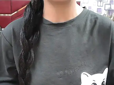 Snapshot of Somiya87 chatting on 25, 10, 2025 Somiya87 online show from 25, 10, 2025