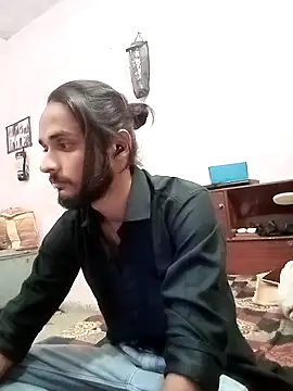 IamRentedBoybfriend online show from 13, 2, 2025