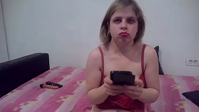 Snapshot of Sweet_bluegirl24 chatting on 7, 2, 2025 Sweet bluegirl24 online show from 7, 2, 2025