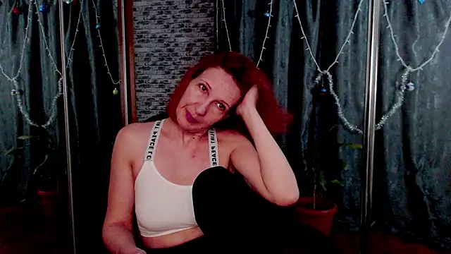 Snapshot of Colibri_ chatting on 8, 1, 2025 Colibri online show from 8, 1, 2025