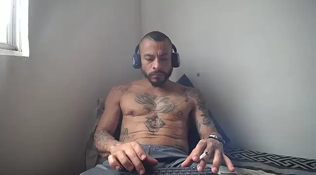 callme douglas online show from 30, 1, 2025