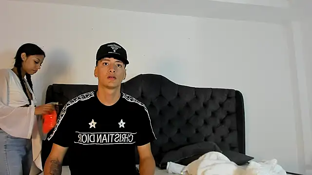 two milkyway online show from 9, 10, 2025