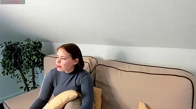 EricaElliott online show from 6, 2, 2025