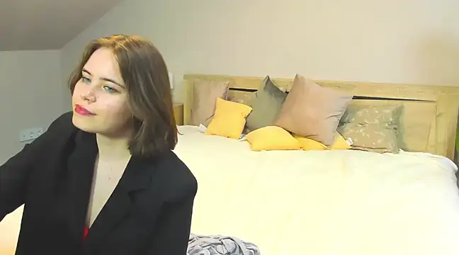 EricaElliott online show from 20, 3, 2025