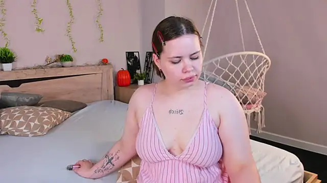 Snapshot of EricaElliott chatting on 27, 6, 2026 EricaElliott online show from 27, 6, 2026