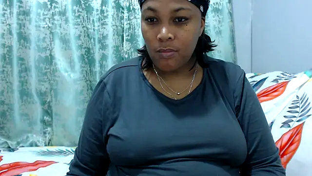 Snapshot of Teassa90 chatting on 29, 9, 2025 Teassa90 online show from 29, 9, 2025