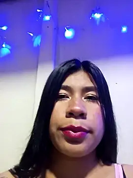 Pamelamilkk 1007 online show from 4, 1, 2025