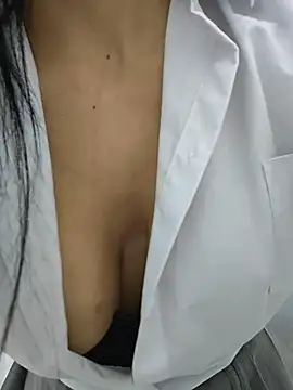 Snapshot of Isabellitasexi38 chatting on 25, 7, 2026 Isabellitasexi38 online show from 25, 7, 2026