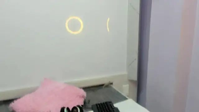 Chloe Martini online show from 8, 2, 2025