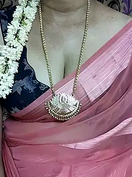 Snapshot of kavi-99 chatting on 12, 6, 2026 kavi-99 online show from 12, 6, 2026
