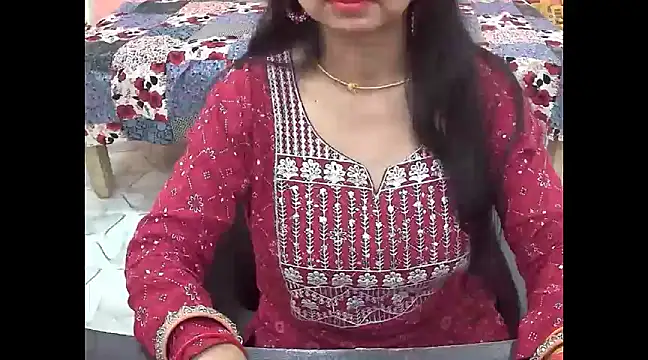 Snapshot of sexyrdxx chatting on 7, 1, 2025 sexyrdxx online show from 7, 1, 2025