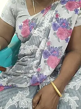 Snapshot of Tamil_roja69 chatting on 26, 9, 2025 Tamil roja69 online show from 26, 9, 2025