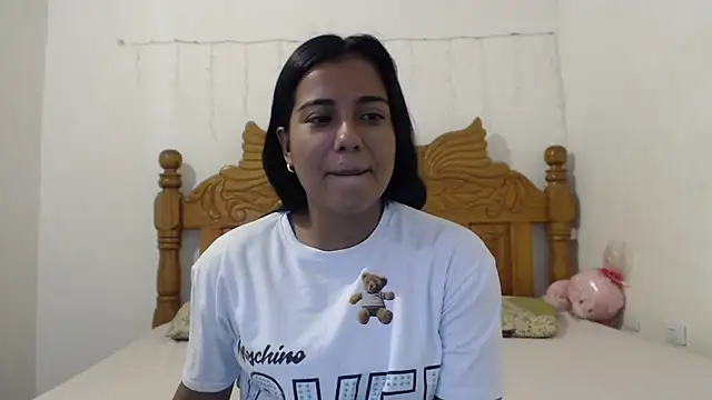 Snapshot of Coral0403 chatting on 28, 1, 2025 Coral0403 online show from 28, 1, 2025