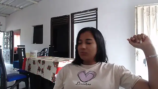 Snapshot of Coral0403 chatting on 7, 3, 2025 Coral0403 online show from 7, 3, 2025