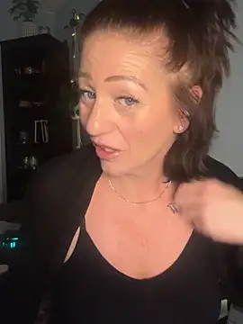 AlessasRoom online show from 16, 11, 2025