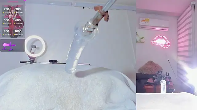 Snapshot of Maria_Jones_ chatting on 6, 3, 2026 Maria Jones online show from 6, 3, 2026