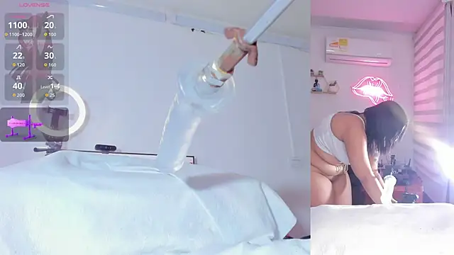 Snapshot of Maria_Jones_ chatting on 2, 4, 2026 Maria Jones online show from 2, 4, 2026