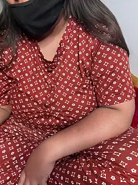 Snapshot of tanvihot2 chatting on 12, 6, 2026 tanvihot2 online show from 12, 6, 2026