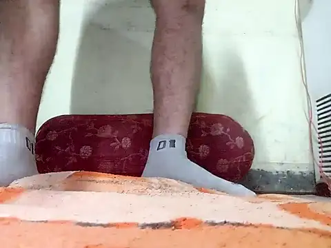 Snapshot of r379 chatting on 1, 10, 2025 r379 online show from 1, 10, 2025