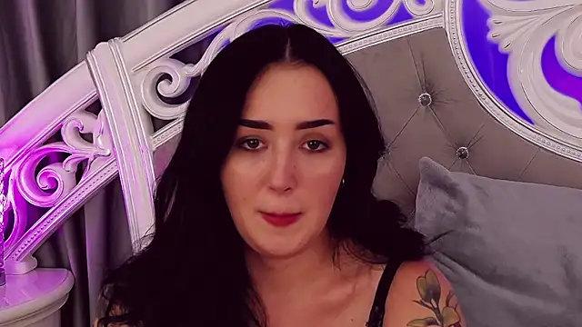 Snapshot of KimKhallifa chatting on 30, 1, 2025 KimKhallifa online show from 30, 1, 2025
