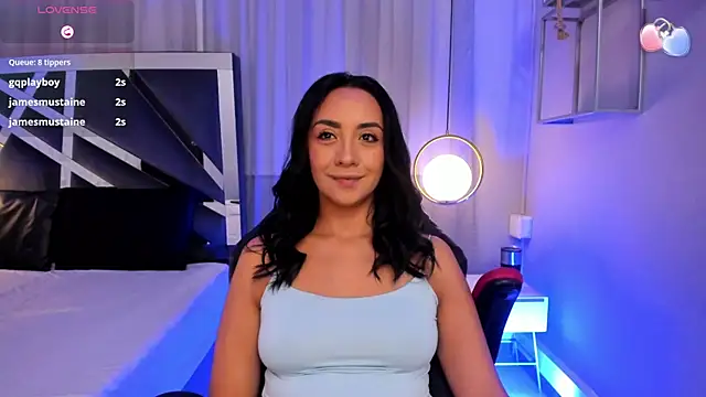 MAGIC AURORAA online show from 7, 2, 2025