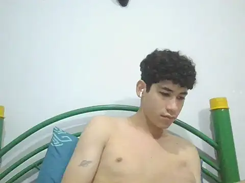 leo teen online show from 20, 1, 2025