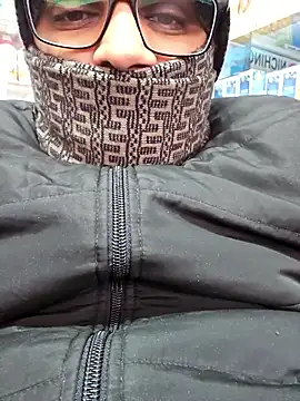 Snapshot of pyasevickybabu563 chatting on 6, 1, 2026 pyasevickybabu563 online show from 6, 1, 2026