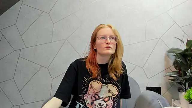 Snapshot of ElizabethHarpper chatting on 13, 2, 2025 ElizabethHarpper online show from 13, 2, 2025