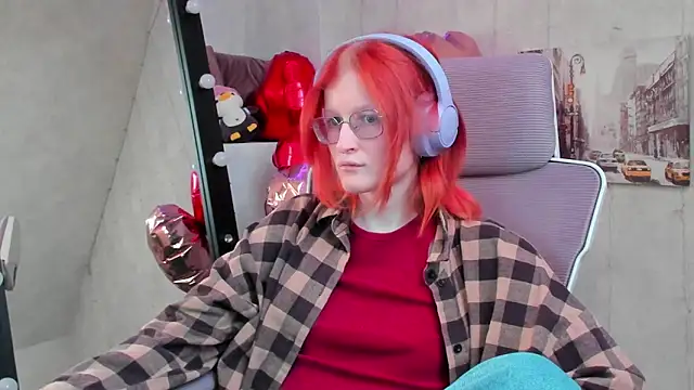 ElizabethHarpper online show from 16, 2, 2026