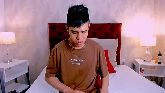 Angel Khouri online show from 4, 2, 2025