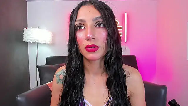 miss   evangeline online show from 10, 4, 2026