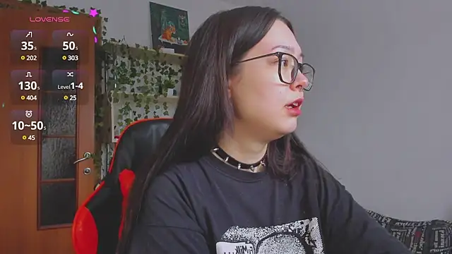 kittenrisha online show from 2, 3, 2025