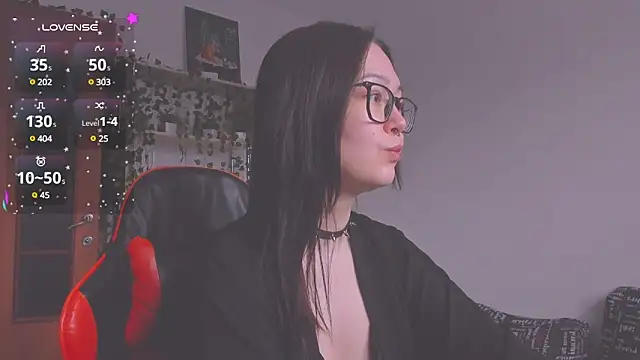 kittenrisha online show from 18, 3, 2025