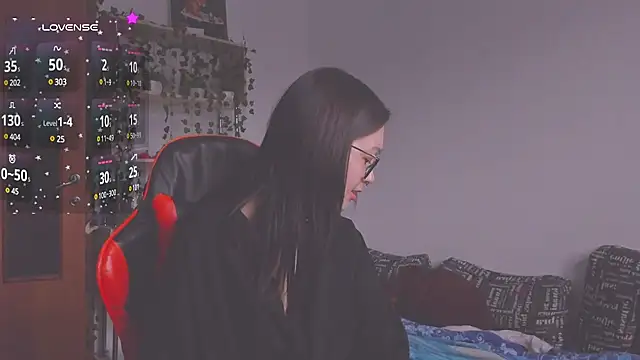 kittenrisha online show from 18, 3, 2025