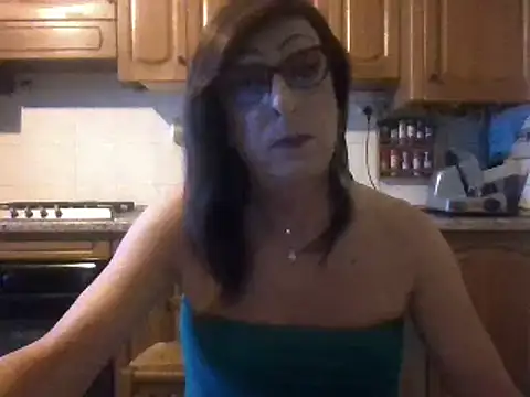 Snapshot of Tiabet chatting on 3, 4, 2026 Tiabet online show from 3, 4, 2026