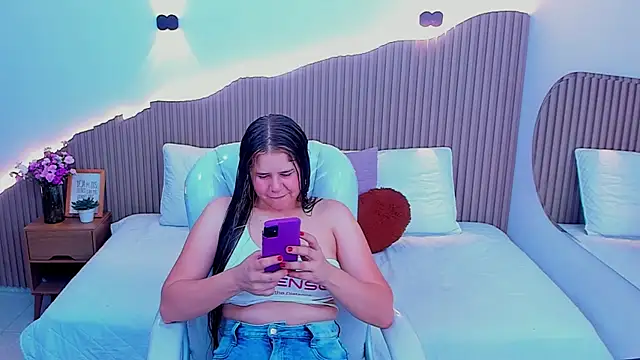 Annie kurt  online show from 2, 10, 2025