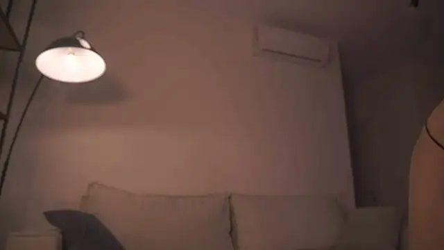 alittlestarrr online show from 8, 1, 2025