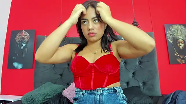 Snapshot of Amara_Cape chatting on 9, 1, 2025 Amara Cape online show from 9, 1, 2025