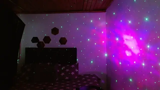 Snapshot of brittanysexhot chatting on 13, 11, 2025 brittanysexhot online show from 13, 11, 2025