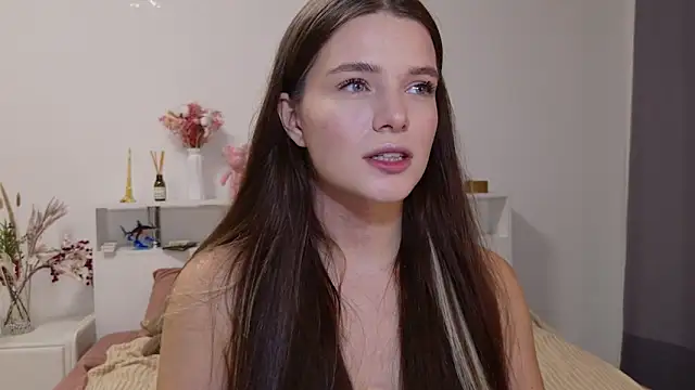 Nellie Medina online show from 29, 9, 2025