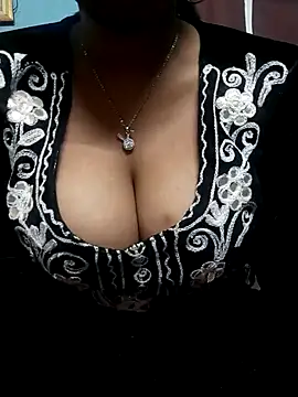 Hayna G online show from 26, 1, 2025