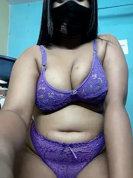 Hayna G online show from 8, 3, 2025