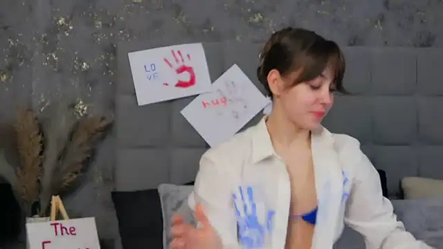Snapshot of TheEmma chatting on 24, 1, 2025 TheEmma online show from 24, 1, 2025