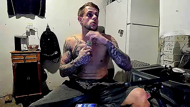 Snapshot of JamesMichael88 chatting on 21, 3, 2025 JamesMichael88 online show from 21, 3, 2025