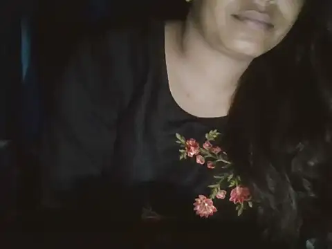 Hot-shanvi online show from 18, 9, 2025