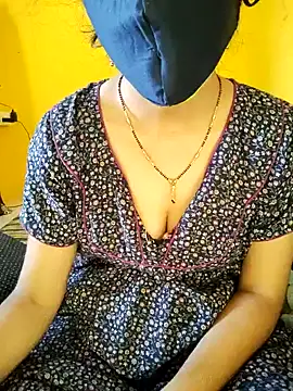 Snapshot of lovelygirl4567 chatting on 5, 2, 2025 lovelygirl4567 online show from 5, 2, 2025