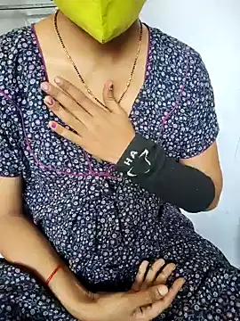 Snapshot of lovelygirl4567 chatting on 5, 2, 2025 lovelygirl4567 online show from 5, 2, 2025