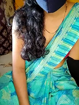 Snapshot of lovelygirl4567 chatting on 10, 2, 2025 lovelygirl4567 online show from 10, 2, 2025