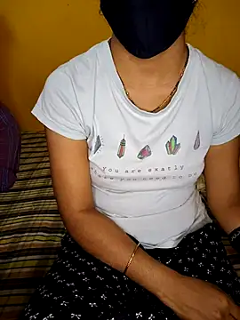 Snapshot of lovelygirl4567 chatting on 1, 3, 2025 lovelygirl4567 online show from 1, 3, 2025